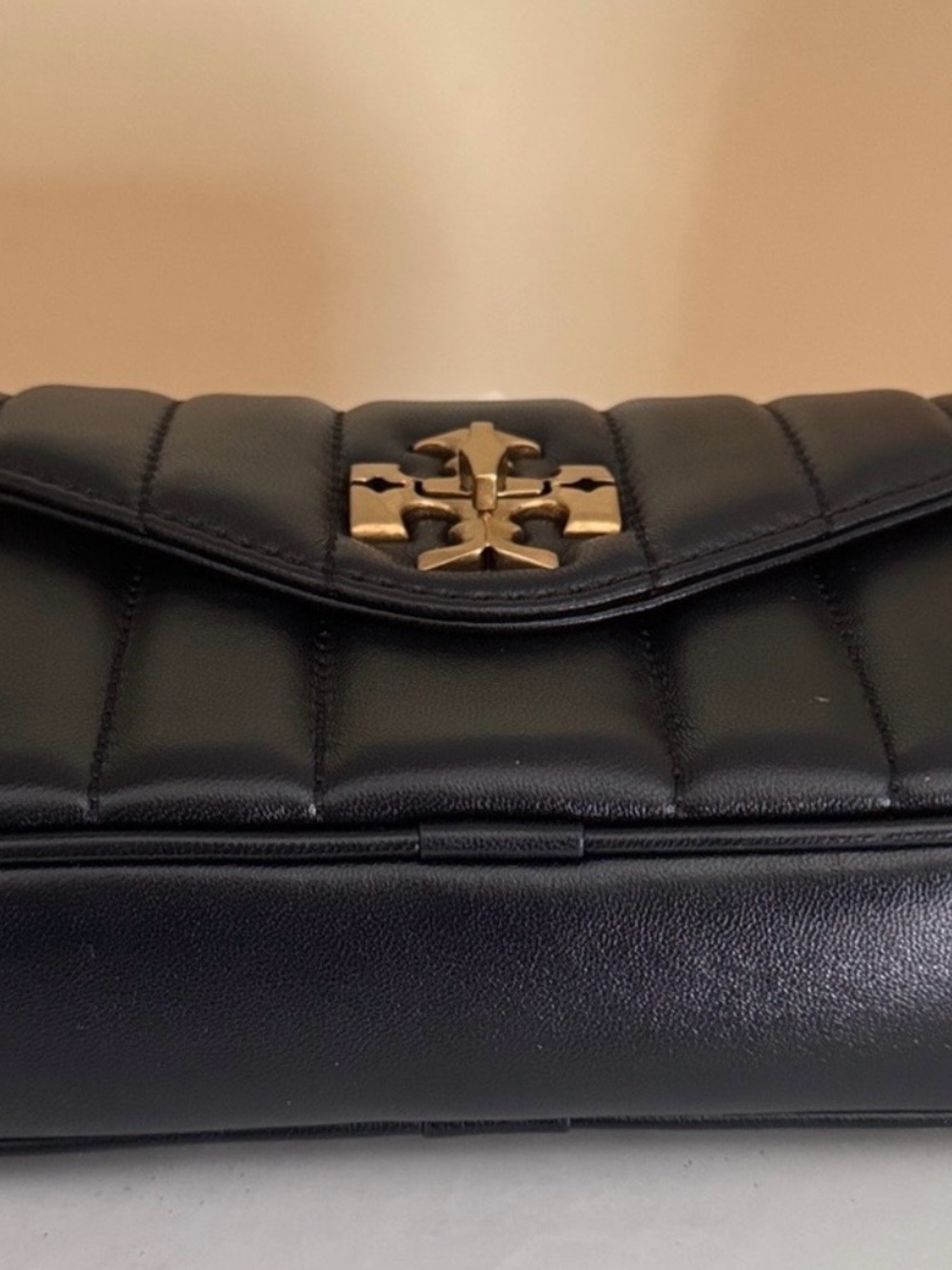Tory Burch Kira NWOT Quilted Leather Camera Crossbody - Picture 7 of 14